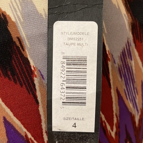 Badgley Mischka pattern Dress, size 4, NWT - Picture 6 of 6